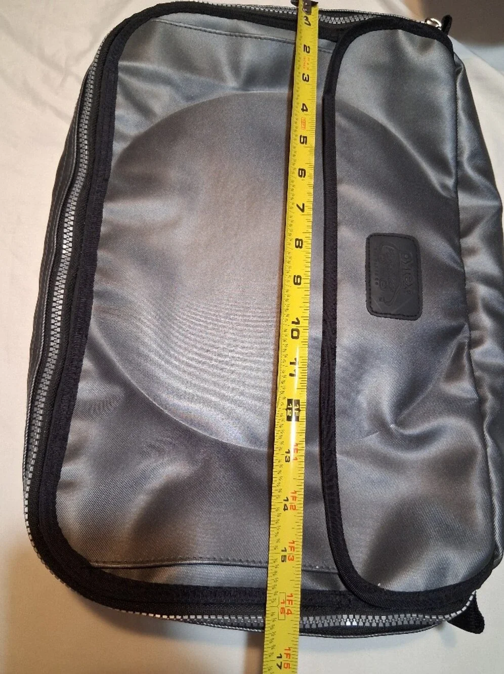 Pyrex Portables Insulated Casserole Carrier Grey Baking Dish Tote Travel Meal